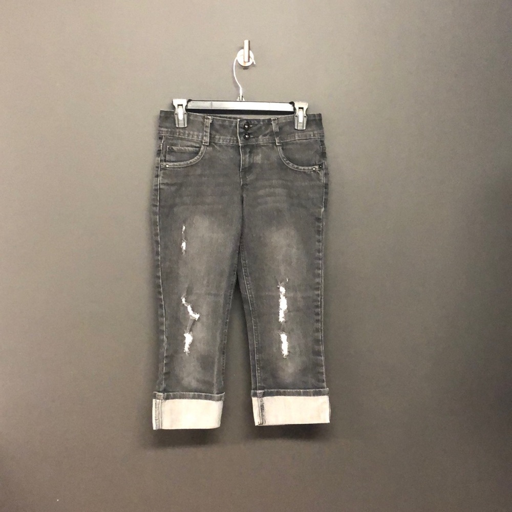 Black Jean Capris